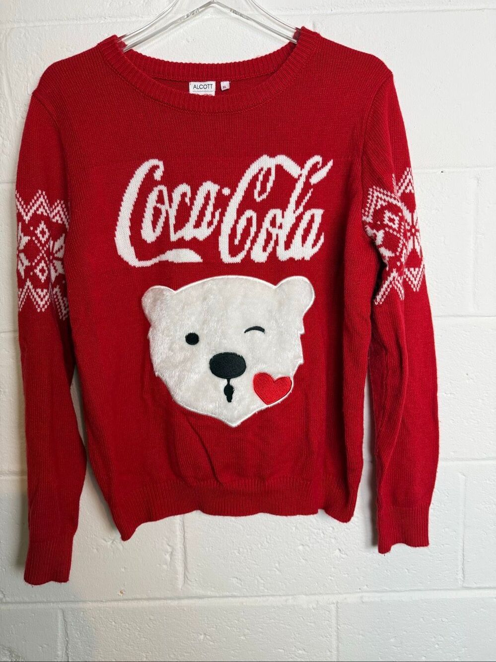 Alcott Coca-Cola Polar Bear Kiss Heart Christmas Sweater XL Red Fair Isle Holida